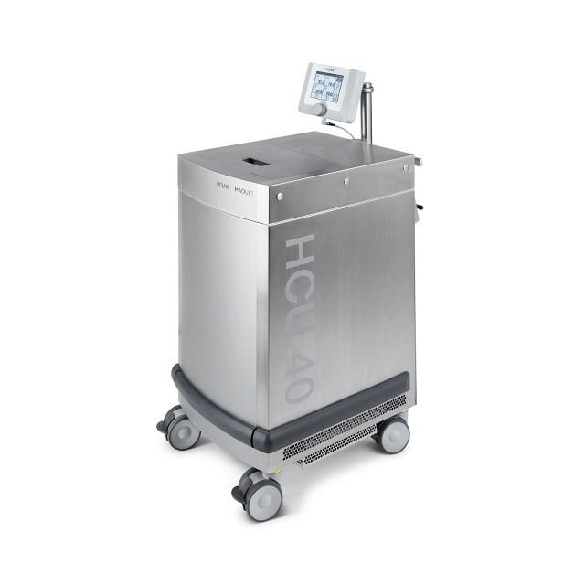 เครื่องควบคุมความร้อนเย็นของเลือดสำหรับการผ่าตัดหัวใจและหลอดเลือด  HCU 40 Heater-Cooler Unit  Getinge
