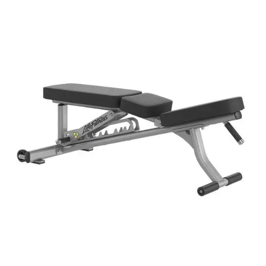 ม้านั่งออกกำลังกาย Adjustable weight training bench AXIOM Life Fitness