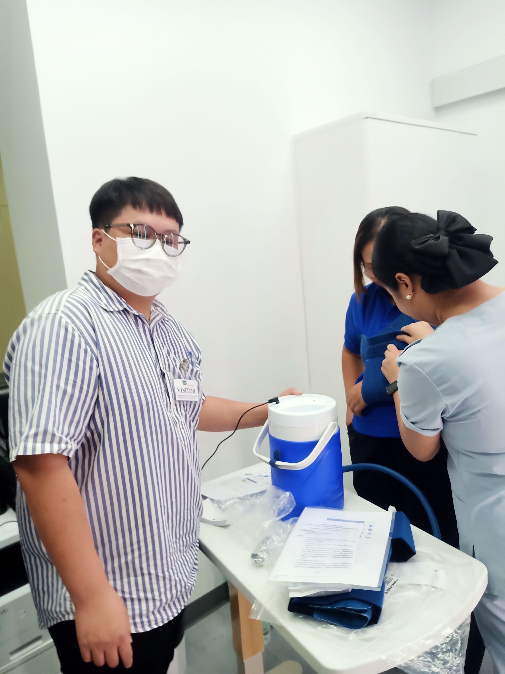 ส่งมอบเครื่องรักษาด้วยความเย็น Cryotherapy unit รุ่น Cryo Cuff IC ยี่ห้อ AIRCAST (เครื่อง Cryo Cuff)